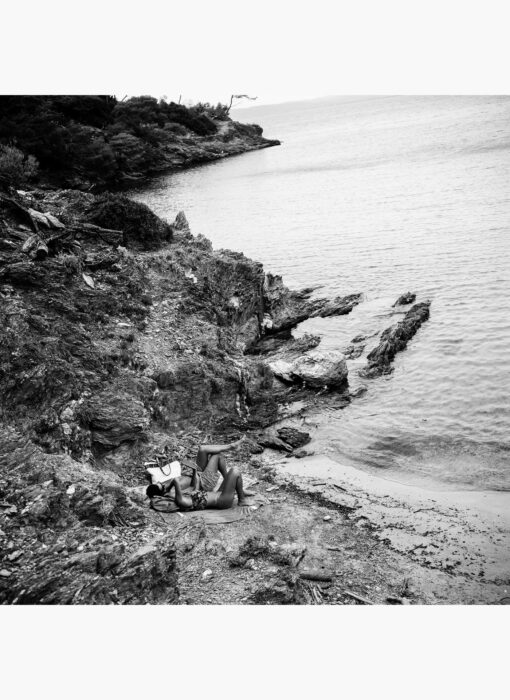 Porquerolles sieste - José Nicolas - photographe contemporain - photo noir et blanc