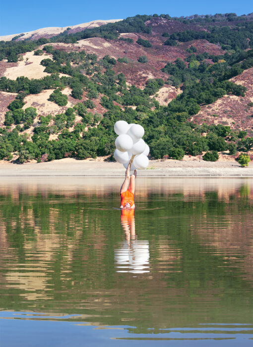 Wonderful Journey robe orange dress- Aurélia Faudot - photographe - détouré