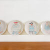 Lot 4 assiettes 4 - Set of 4 bathers' plates 4 -Colombo - céramique - mise en situation